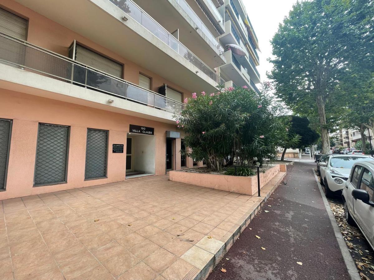 Spacieux F2 Climatise Proche De La Mer Antibes Dış mekan fotoğraf